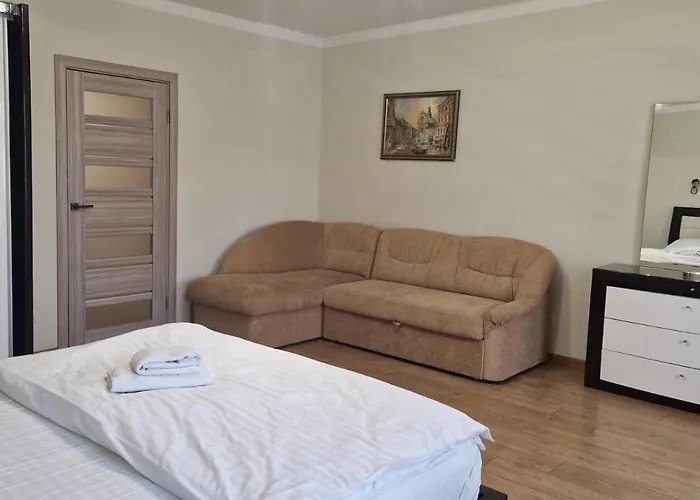 Saint Teodor Square Apartaments